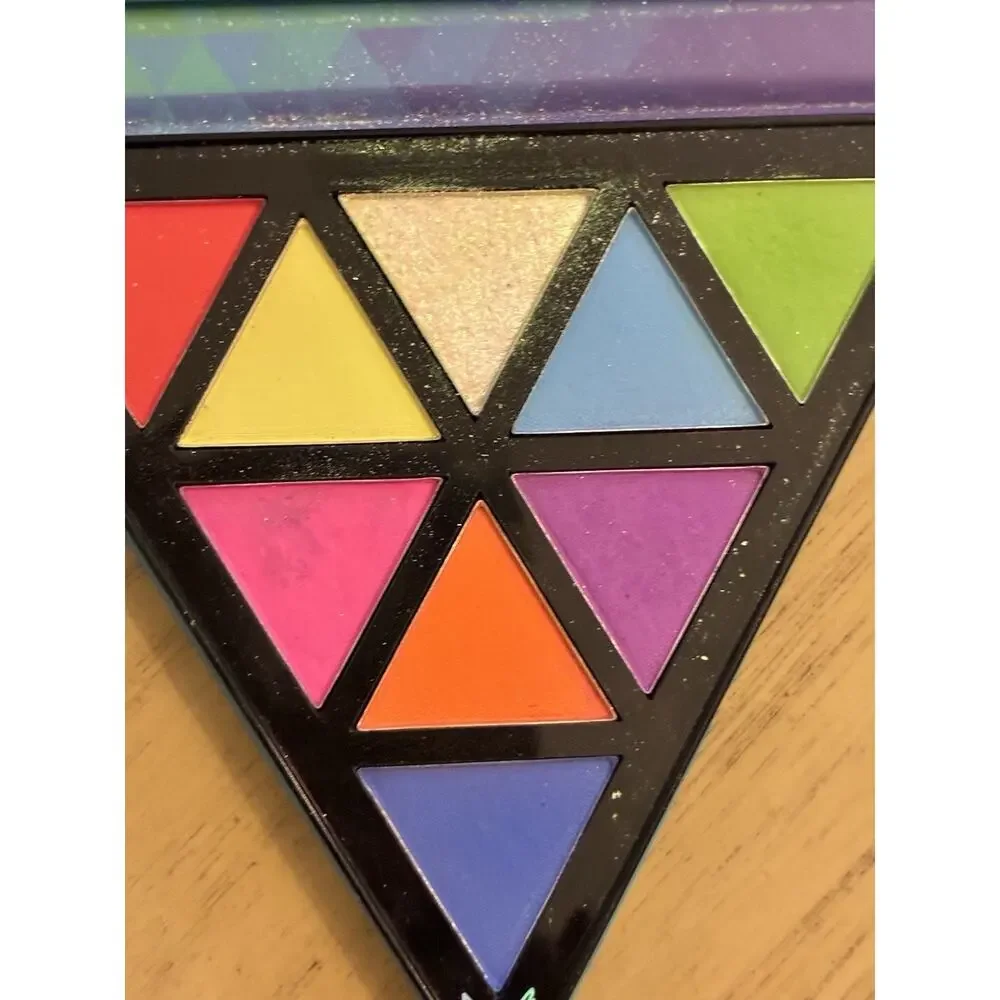 Rude Cosmetics The 70's Palette Wild Vibe eyeshadow palette Retro Colorful Disco
